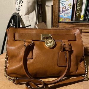 Fantastic Michael Kors Leather Carmel Bag